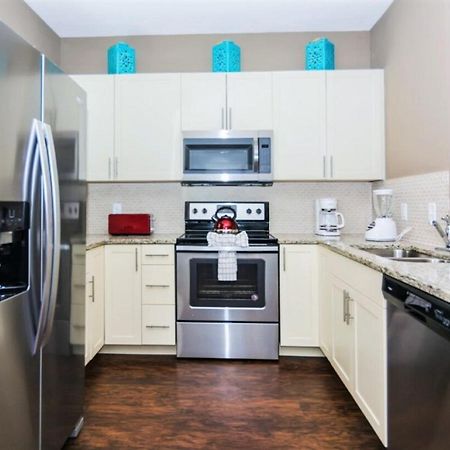 Cozy Four Bedrooms Townhouse At West Lucaya Village Resort 8924 キシミー エクステリア 写真