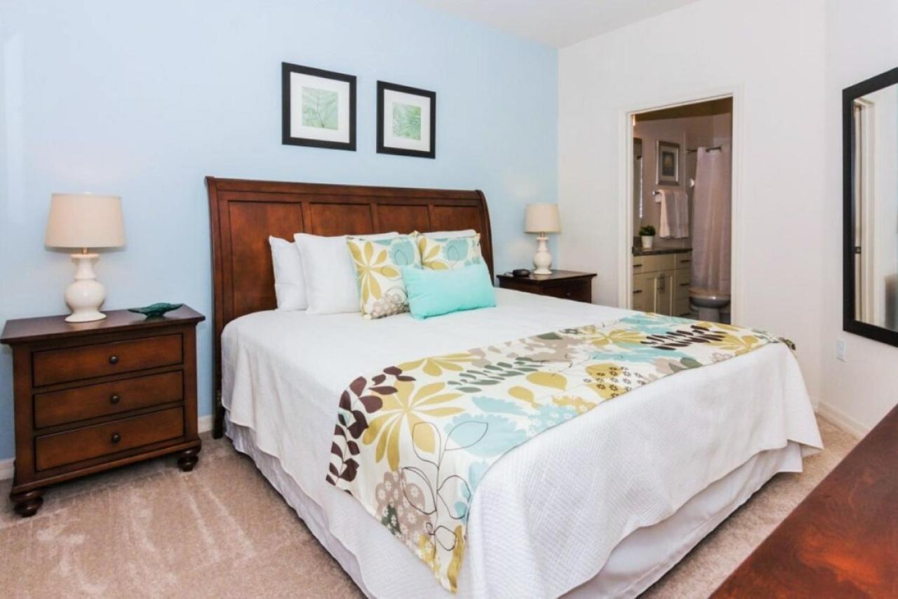 Cozy Four Bedrooms Townhouse At West Lucaya Village Resort 8924 キシミー エクステリア 写真